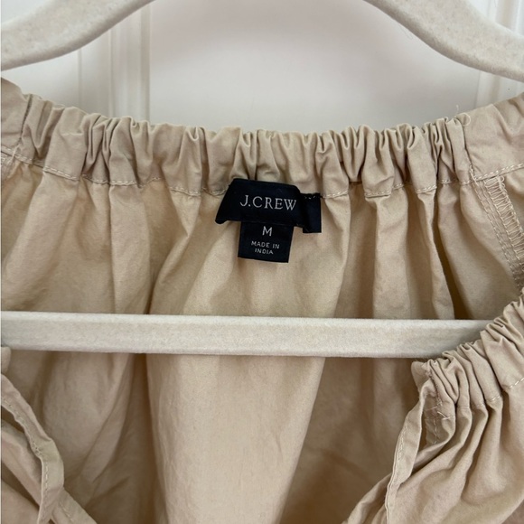 J.Crew Tan Poplin Short Sleeve Cinched Keyhole Neck Blouse Size Medium - Picture 4 of 8